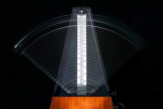 What the metronome really teaches classical musicians